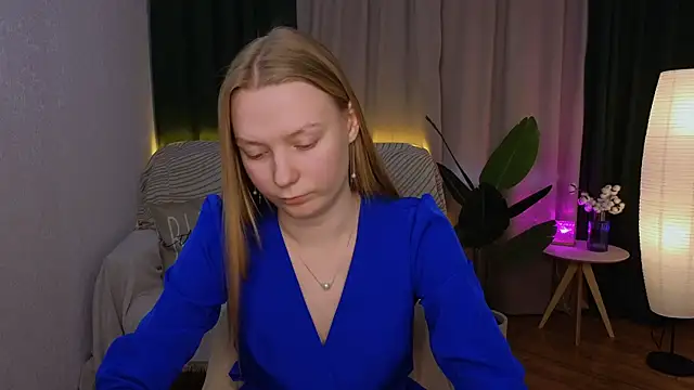 CarolynCohen   online show from January 2025 04:52:01 AM