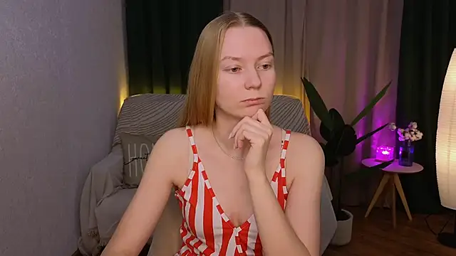 CarolynCohen   online show from February 2025 02:08:01 AM