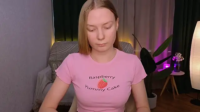 CarolynCohen   online show from February 2025 08:18:02 AM