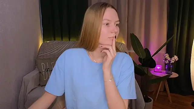 CarolynCohen   online show from March 2025 08:07:01 AM