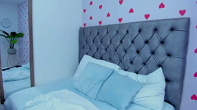 hurrem had online show from February 2025 02:29:01 AM