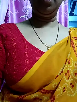 Snapshot of Rosy-B chatting on January 2025 12:22:02 AM Rosy-B online show from January 2025 12:22:02 AM