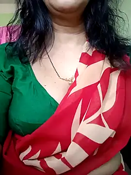 Snapshot of Rosy-B chatting on March 2025 09:55:01 AM Rosy-B online show from March 2025 09:55:01 AM