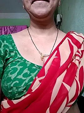 Snapshot of Rosy-B chatting on September 2025 09:31:02 AM Rosy-B online show from September 2025 09:31:02 AM