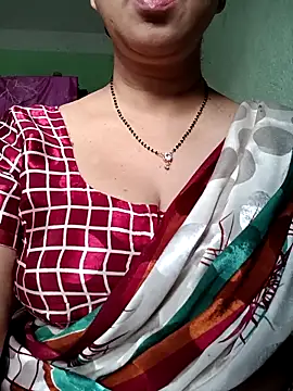 Snapshot of Rosy-B chatting on October 2025 12:42:01 AM Rosy-B online show from October 2025 12:42:01 AM