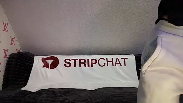 Snapshot of Cookieboy88 chatting on February 2025 05:35:01 PM Cookieboy88 online show from February 2025 05:35:01 PM