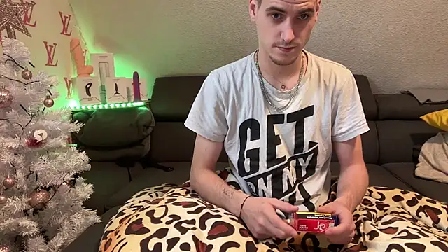 Cookieboy88 online show from November 2025 08:33:02 AM