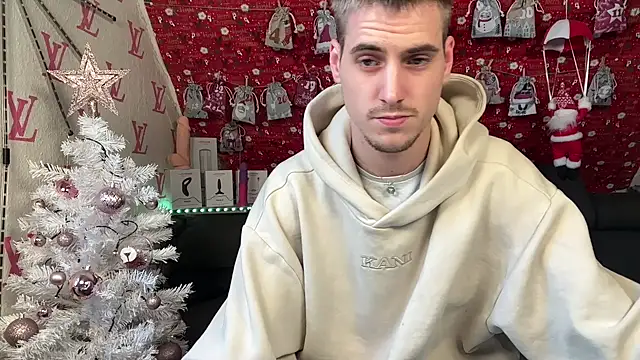 Cookieboy88 online show from December 2025 01:20:02 PM