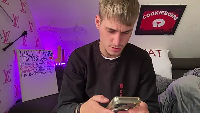 Cookieboy88 online show from May 2026 12:32:02 PM