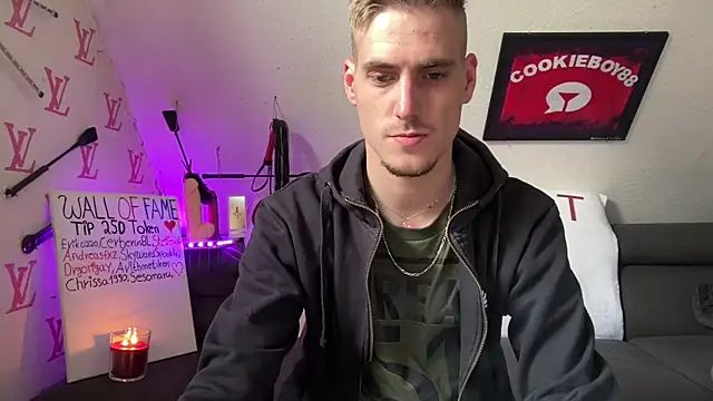 Cookieboy88 online show from May 2026 03:09:02 PM