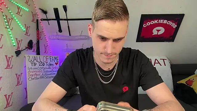 Cookieboy88 online show from May 2026 03:41:02 PM