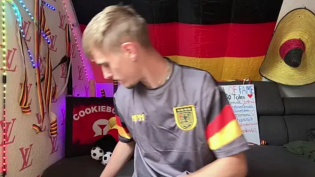 Cookieboy88 online show from June 2026 12:26:02 PM