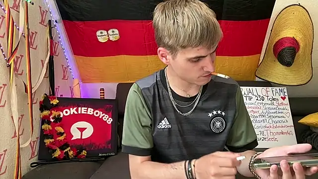 Cookieboy88 online show from June 2026 02:27:02 PM