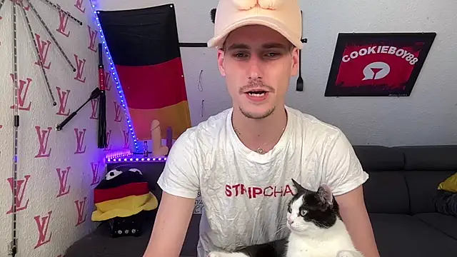 Cookieboy88 online show from July 2026 04:11:01 PM