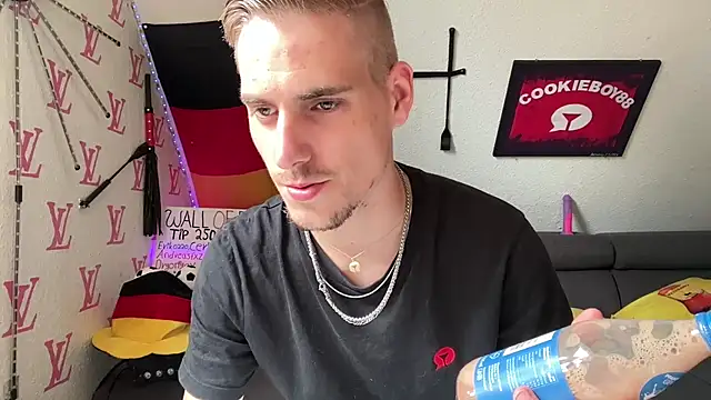 Cookieboy88 online show from July 2026 12:33:02 PM