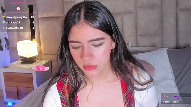 SofiScott  online show from March 2025 11:32:02 PM