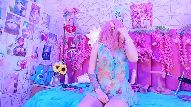 Alicebenett online show from February 2026 10:14:01 PM