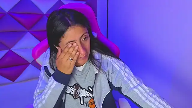 Cameron cutte online show from November 2025 03:23:01 AM