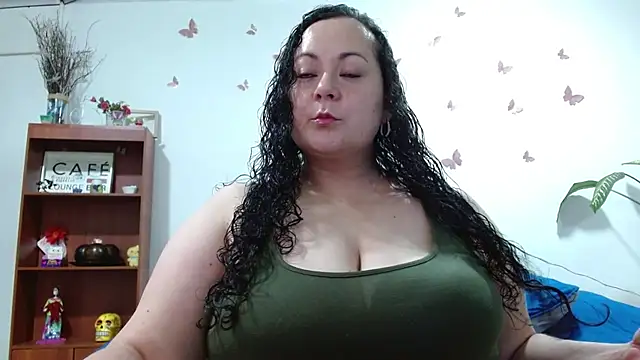 Aleia Taylor online show from July 2026 09:35:01 PM