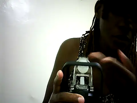 Snapshot of Pierra77 chatting on October 2025 12:51:01 PM Pierra77 online show from October 2025 12:51:01 PM