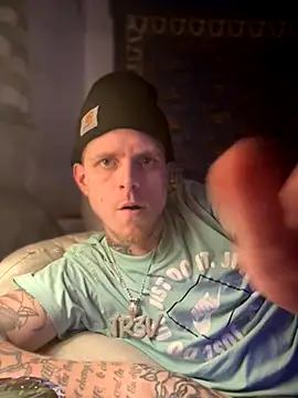 traejddd online show from October 2025 03:25:03 AM