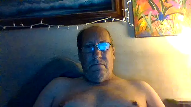 Snapshot of hornyrich69 chatting on May 2026 05:24:01 AM hornyrich69 online show from May 2026 05:24:01 AM
