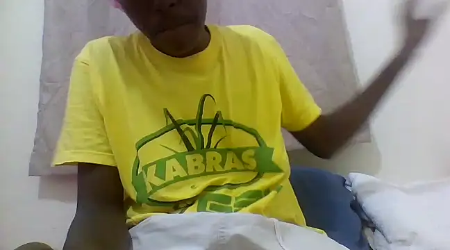 Snapshot of Ebony_maffin chatting on February 2025 07:31:02 PM Ebony maffin online show from February 2025 07:31:02 PM