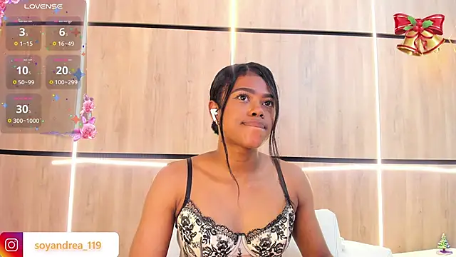 julianna smith  online show from December 2024 09:07:01 AM