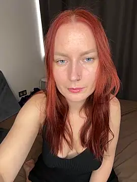 EmmaWarren online show from February 2026 08:07:01 AM