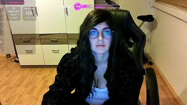 secretmia online show from January 2026 12:30:01 PM