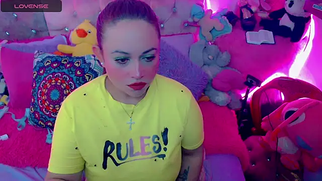 Snapshot of martina_bk chatting on March 2025 12:58:01 AM martina bk online show from March 2025 12:58:01 AM