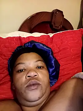 Snapshot of FreakyAngel3X chatting on October 2025 02:56:01 AM FreakyAngel3X online show from October 2025 02:56:01 AM