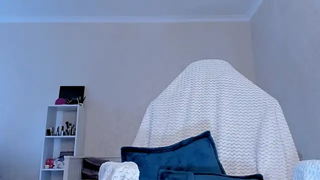 Britney Ross online show from January 2025 07:25:02 AM