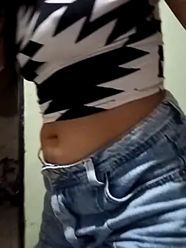 Michellluxo online show from February 2026 03:14:02 AM