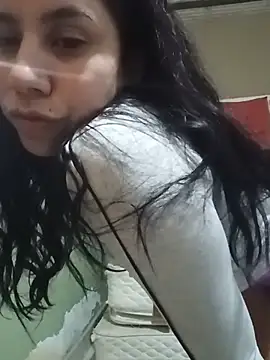 Michellluxo online show from May 2026 12:52:02 AM