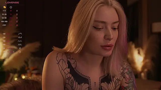 LinaKinky online show from January 2025 10:48:01 AM