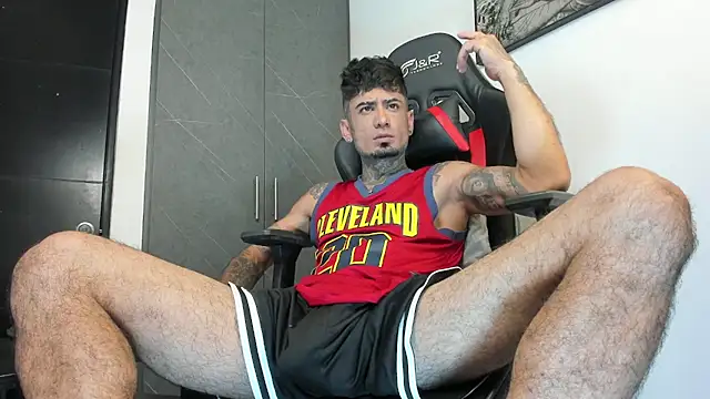 sergiio mesa27 online show from September 2025 03:56:02 PM