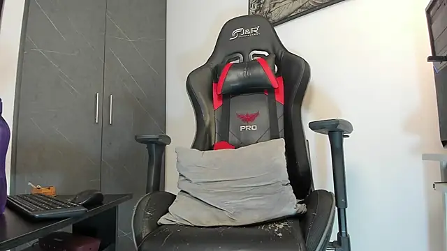 sergiio mesa27 online show from October 2025 02:10:01 AM