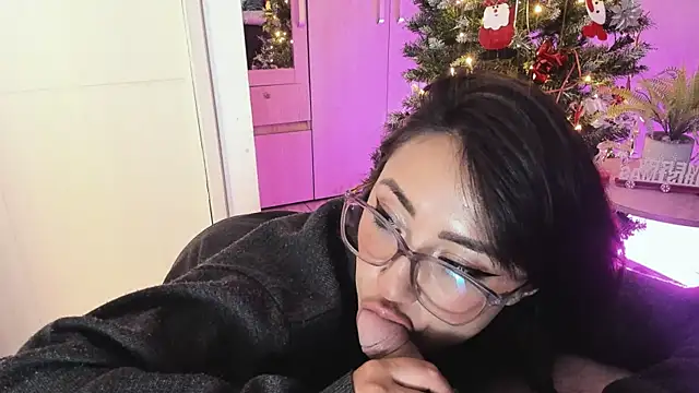 Hot Couple666 online show from January 2025 04:01:01 AM