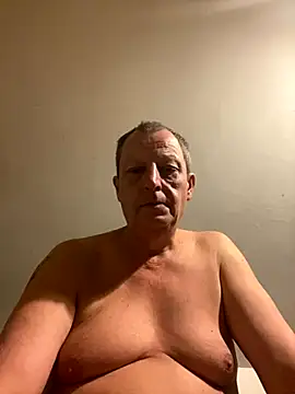 chubbybear2cum online show from September 2025 12:10:01 AM