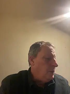 chubbybear2cum online show from November 2025 05:18:02 AM