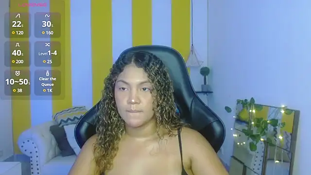 Cristal War online show from February 2025 10:09:02 PM