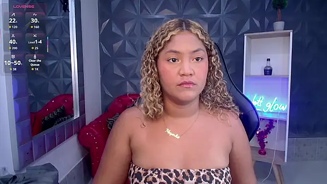 Cristal War online show from February 2026 10:19:01 PM