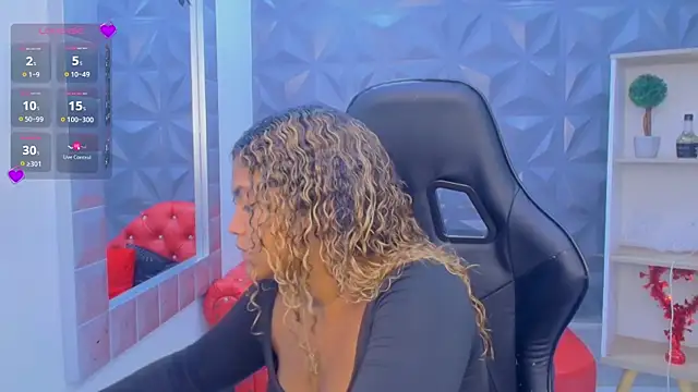 Cristal War online show from April 2026 10:14:02 PM