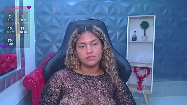 Cristal War online show from April 2026 01:42:02 AM