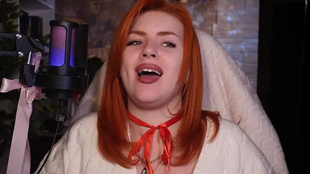 Chriss Fox online show from February 2025 06:19:02 PM