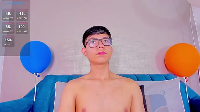 CodyTwink online show from January 2025 02:17:02 PM