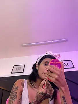 DeuxGold online show from October 2025 04:01:01 AM