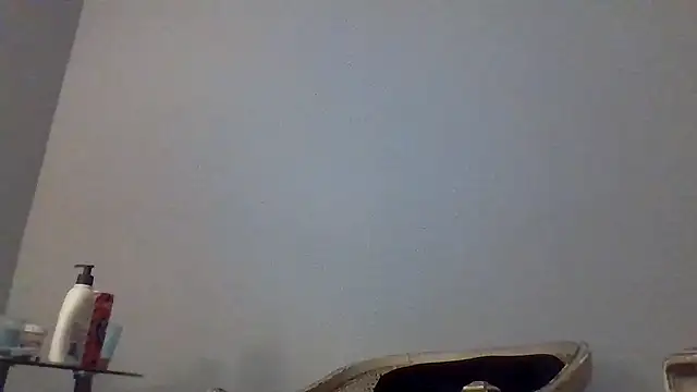 Snapshot of AllLeggs chatting on March 2025 07:02:02 AM AllLeggs online show from March 2025 07:02:02 AM