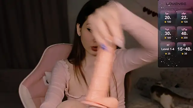 CoddleWeeper  online show from November 2025 10:48:02 AM